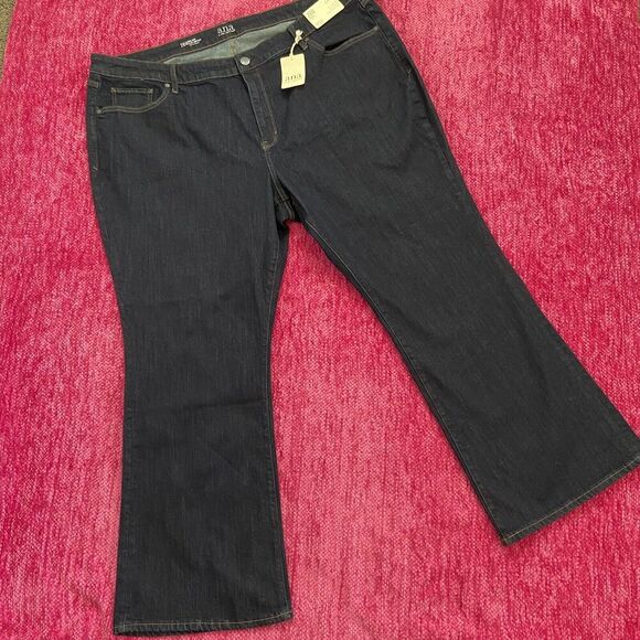 a.n.a Mid Rise Slim Bootcut Jeans Size 28W - Picture 3 of 13